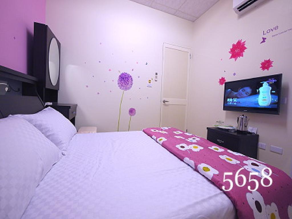 Hua Qiao De Jia Apartment Donggang Exterior photo